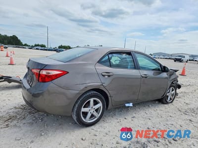 Trzecie zdjęcie samochodu z tyłu: 2019 TOYOTA COROLLA LE VIN:5YFBURHE5KP872927 - miniatura