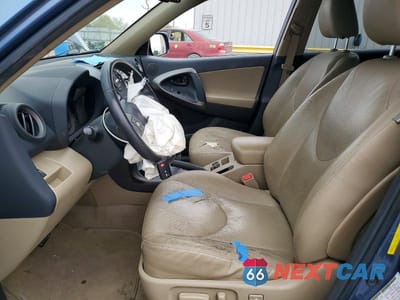 Zdjęcie 7 z 12 samochodu: 2011 TOYOTA RAV4 LIMITED VIN:2T3YF4DV0BW060907 - miniatura