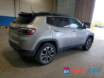 Trzecie zdjęcie samochodu z tyłu: 2022 JEEP COMPASS LIMITED VIN:3C4NJDCB1NT227733 - miniatura