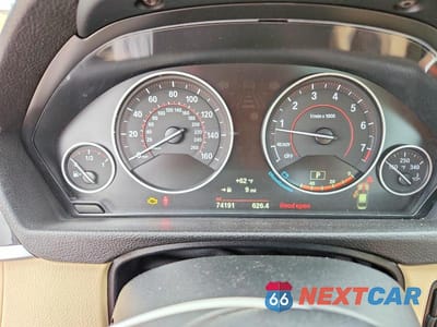 Zdjęcie 9 z 12 samochodu: 2018 BMW 330 XI VIN:WBA8D9C53JA615850 - miniatura