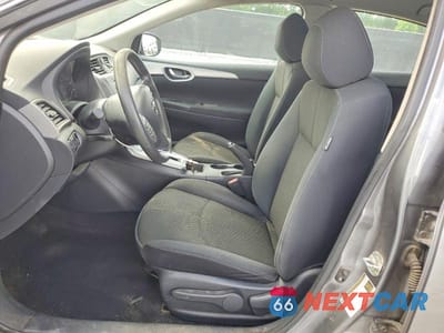 Zdjęcie 7 z 12 samochodu: 2015 NISSAN SENTRA S VIN:3N1AB7AP9FY368861 - miniatura