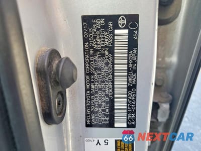 Zdjęcie 12 z 12 samochodu: 2017 TOYOTA PRIUS THREE VIN:JTDKARFU4H3049569 - miniatura