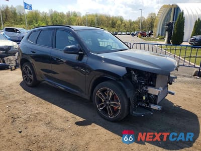 Czwarte zdjęcie samochodu z boku: 2025 BMW X1 XDRIVE28I VIN:WBX73EF02S5233428 - miniatura