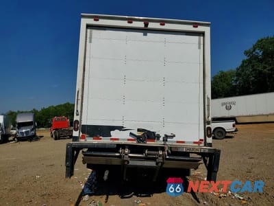Zdjęcie 6 z 13 samochodu: 2017 ISUZU NPR HD BOX TRUCK VIN:JALC4J162H7002635 - miniatura