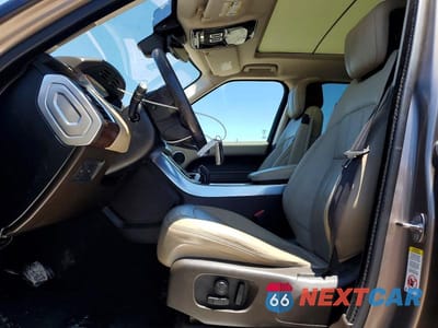 Zdjęcie 7 z 13 samochodu: 2018 LAND ROVER RANGE ROVER SPORT HSE VIN:SALWR2RV2JA405811 - miniatura