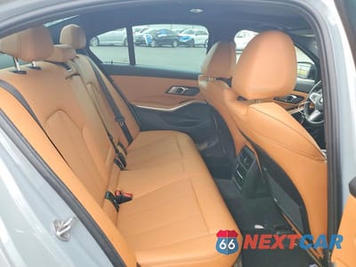 Zdjęcie 10 z 13 samochodu: 2023 BMW M340I VIN:3MW49FS09P8C93854 - miniatura