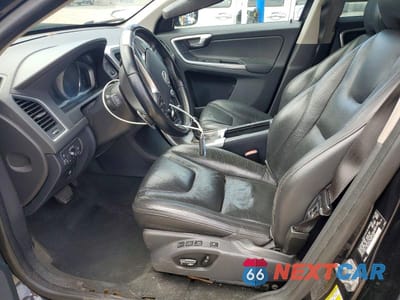 Zdjęcie 7 z 14 samochodu: 2014 VOLVO XC60 T6 VIN:YV4902DZ5E2535586 - miniatura
