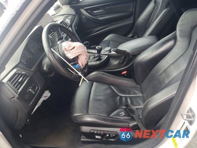 Zdjęcie 7 z 13 samochodu: 2015 BMW M3 VIN:WBS3C9C55FP805761 - miniatura