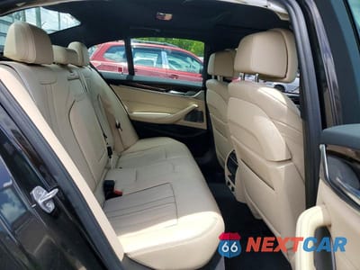 Zdjęcie 10 z 12 samochodu: 2018 BMW 540 XI VIN:WBAJE7C54JWC56565 - miniatura