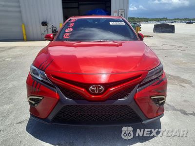 Piąte zdjęcie samochodu w środku: 2020 TOYOTA CAMRY SE VIN:4T1G11AK1LU328926 - miniatura