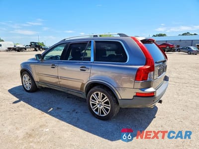 Drugie zdjęcie samochodu z przodu: 2011 VOLVO XC90 V8 VIN:YV4852CT2B1577127 - miniatura