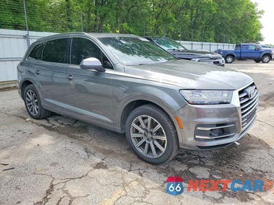 Czwarte zdjęcie samochodu z boku: 2017 AUDI Q7 PREMIUM PLUS VIN:WA1LAAF77HD031717 - miniatura