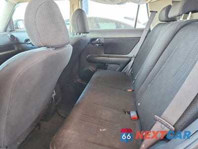 Zdjęcie 10 z 12 samochodu: 2008 TOYOTA SCION XB VIN:JTLKE50E581002663 - miniatura