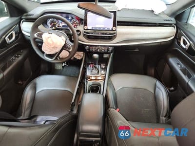 Zdjęcie 8 z 14 samochodu: 2025 JEEP COMPASS LATITUDE VIN:3C4NJDBN9ST617891 - miniatura