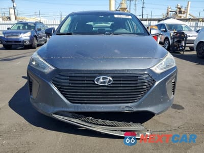Piąte zdjęcie samochodu w środku: 2019 HYUNDAI IONIQ BLUE VIN:KMHC65LC9KU168760 - miniatura