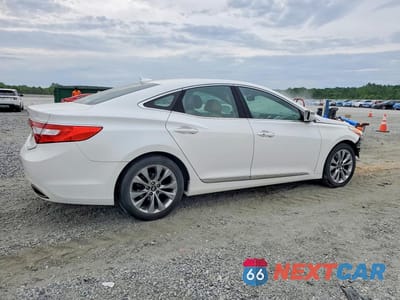 Trzecie zdjęcie samochodu z tyłu: 2014 HYUNDAI AZERA BASE VIN:KMHFG4JG9EA368330 - miniatura