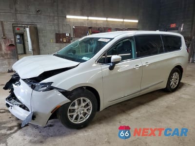 2017 CHRYSLER PACIFICA LX 2C4RC1CG1HR665570 - główne zdjęcie licytacji z USA - miniatura