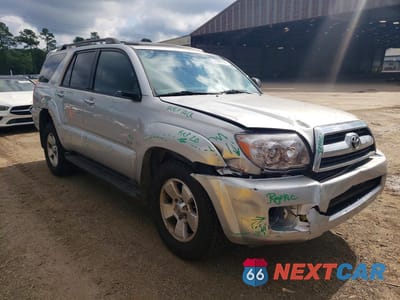 Czwarte zdjęcie samochodu z boku: 2007 TOYOTA 4RUNNER SR5 VIN:JTEZU14R670088326 - miniatura