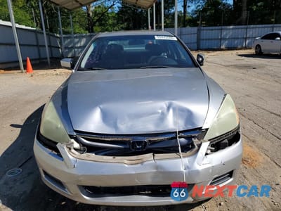 Piąte zdjęcie samochodu w środku: 2006 HONDA ACCORD EX VIN:1HGCM56806A076558 - miniatura