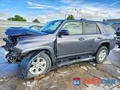 2020 TOYOTA 4RUNNER SR5 JTEBU5JR1L5756737 - główne zdjęcie licytacji z USA - miniatura