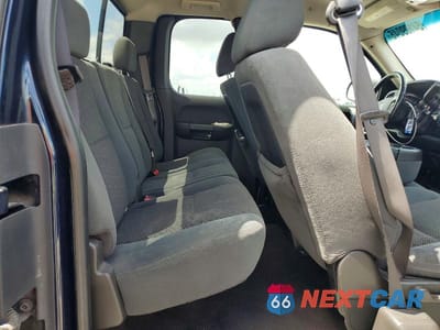 Zdjęcie 10 z 12 samochodu: 2008 GMC SIERRA K1500 VIN:1GTEK19038Z297958 - miniatura