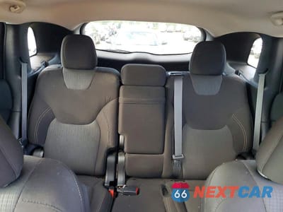 Zdjęcie 10 z 13 samochodu: 2015 JEEP CHEROKEE LATITUDE VIN:1C4PJMCS7FW793075 - miniatura