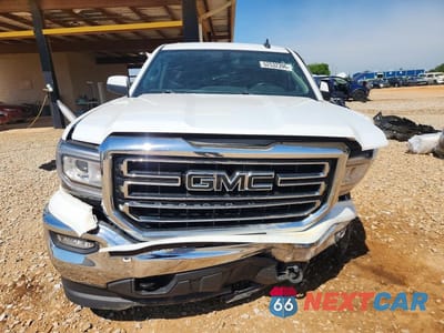 Piąte zdjęcie samochodu w środku: 2019 GMC SIERRA LIMITED K1500 SLE VIN:2GTV2MEC6K1104395 - miniatura
