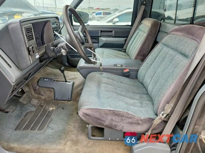 Zdjęcie 7 z 13 samochodu: 1989 CHEVROLET GMT-400 K1500 VIN:1GCDK14K1KZ242131 - miniatura