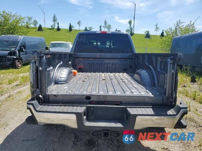 Zdjęcie 6 z 13 samochodu: 2024 FORD F350 SUPER DUTY VIN:1FT8W3DT4REE37832 - miniatura
