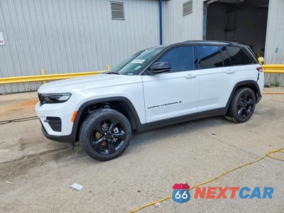 2025 JEEP GRAND CHEROKEE LAREDO 1C4RJGAG7SC334519 - główne zdjęcie licytacji z USA - miniatura