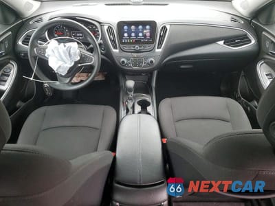 Zdjęcie 8 z 12 samochodu: 2024 CHEVROLET MALIBU LT VIN:1G1ZD5ST3RF224558 - miniatura