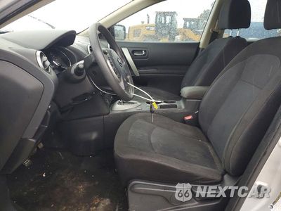 Zdjęcie 13 z 26 samochodu: 2015 NISSAN ROGUE SELECT S VIN:JN8AS5MV2FW253266 - miniatura