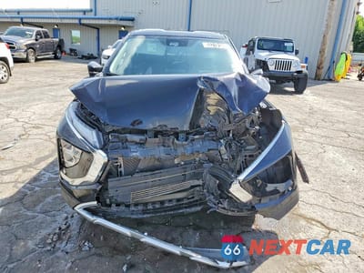 Piąte zdjęcie samochodu w środku: 2024 MITSUBISHI ECLIPSE CROSS SE VIN:JA4ATWAA7RZ074086 - miniatura