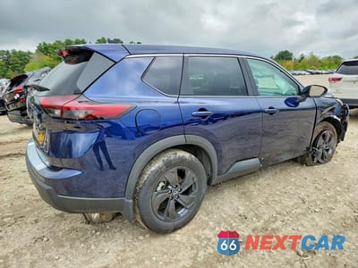 Trzecie zdjęcie samochodu z tyłu: 2026 NISSAN ROGUE SV VIN:5N1BT3BB6TC743180 - miniatura