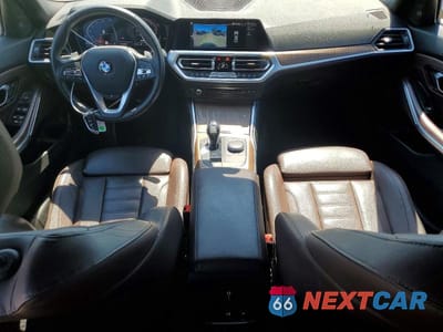 Zdjęcie 8 z 12 samochodu: 2019 BMW 330XI VIN:WBA5R7C54KFH12006 - miniatura