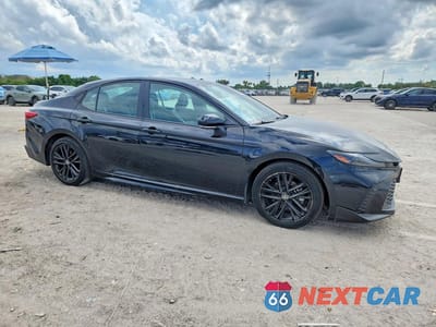Czwarte zdjęcie samochodu z boku: 2025 TOYOTA CAMRY SE VIN:4T1DAACK7SU036308 - miniatura