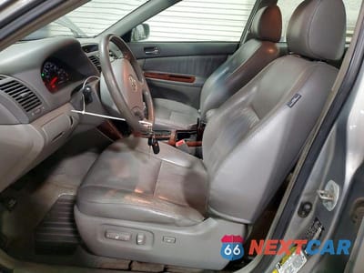 Zdjęcie 7 z 12 samochodu: 2005 TOYOTA CAMRY XLE VIN:4T1BE30K35U538023 - miniatura