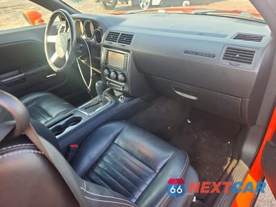 Zdjęcie 8 z 12 samochodu: 2010 DODGE CHALLENGER R VIN:2B3CJ5DT1AH200590 - miniatura