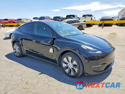 Czwarte zdjęcie samochodu z boku: 2023 TESLA MODEL Y VIN:7SAYGDEE2PF813543 - miniatura