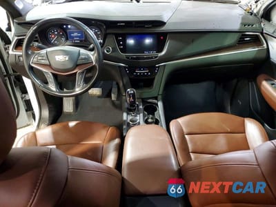 Zdjęcie 8 z 14 samochodu: 2022 CADILLAC XT5 PREMIUM LUXURY VIN:1GYKNDRS4NZ174107 - miniatura