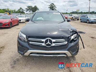Piąte zdjęcie samochodu w środku: 2018 MERCEDES-BENZ GLC 300 VIN:WDC0G4JB0JV101685 - miniatura