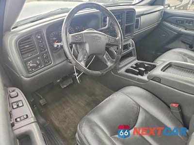 Zdjęcie 8 z 12 samochodu: 2005 CHEVROLET SILVERADO K1500 VIN:1GCEK19B15E296425 - miniatura