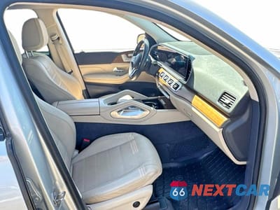 Piąte zdjęcie samochodu w środku: 2020 MERCEDES-BENZ GLE 450 4MATIC VIN:4JGFB5KB0LA138101 - miniatura