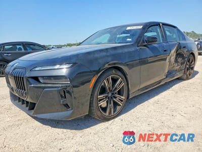 2023 BMW 760 XI WBA33EJ01PCL68158 - główne zdjęcie licytacji z USA - miniatura