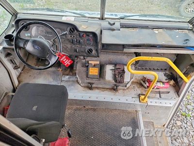 Zdjęcie 8 z 12 samochodu: 2013 FORD F59 DELIVERY TRUCK VIN:1F65F5KY6D0A11064 - miniatura