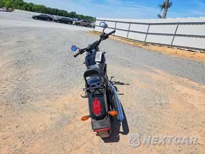 Czwarte zdjęcie samochodu z boku: 2013 VICTORY MOTORCYCLES VEGAS 8-BALL VIN:5VPGA36N3D3024783 - miniatura