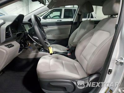 Zdjęcie 7 z 12 samochodu: 2019 HYUNDAI ELANTRA SEL VIN:KMHD84LF7KU773220 - miniatura