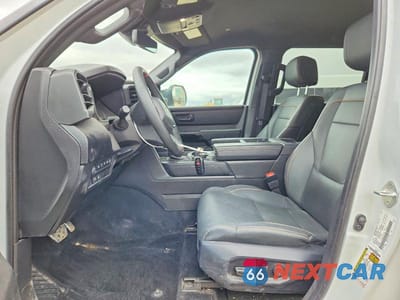 Zdjęcie 7 z 12 samochodu: 2025 TOYOTA TUNDRA SR5 VIN:5TFWA5DB7SX253553 - miniatura