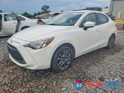 2019 TOYOTA YARIS LE 3MYDLBYV3KY522894 - główne zdjęcie licytacji z USA - miniatura