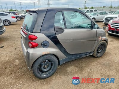 Trzecie zdjęcie samochodu z tyłu: 2009 SMART FORTWO PURE VIN:WMEEJ31X19K290798 - miniatura
